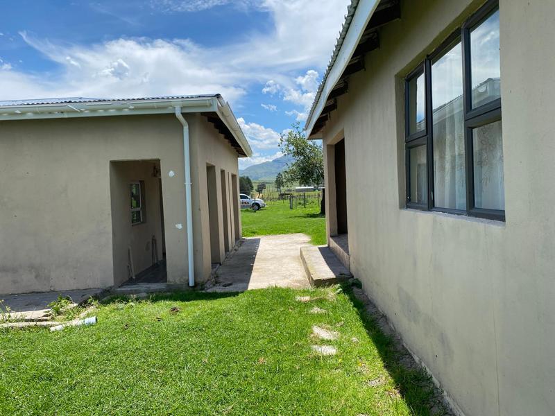 6 Bedroom Property for Sale in Elliot Eastern Cape